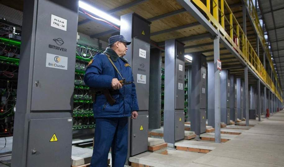 В Иркутске устроители майнинг-гостиницы похитили оборудование клиентов на 100 миллионов рублей